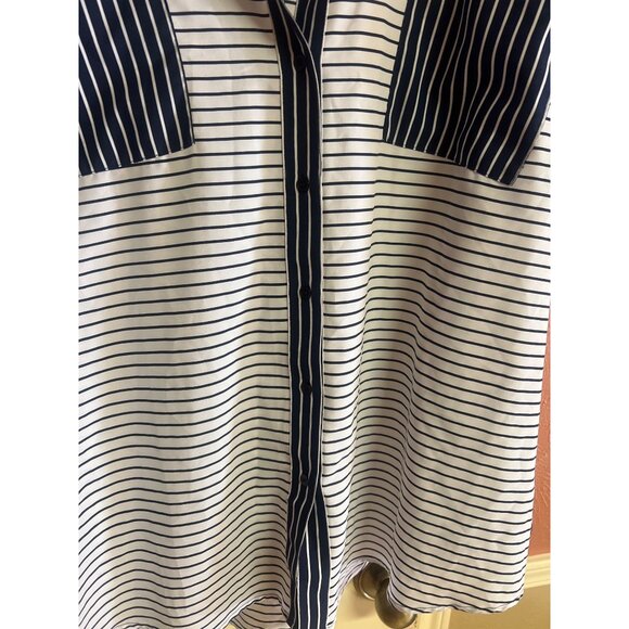 Lane Bryant Navy & White Striped Button-Up Shirt Size 26/28 Polyester - Picture 5 of 6